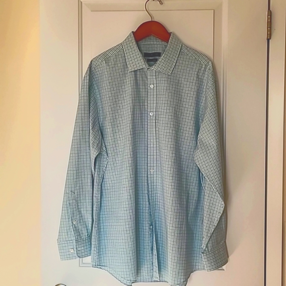 Tommy Hilfiger ✨️👔🌟Tommy Hilfiger Shirt Size 17.5